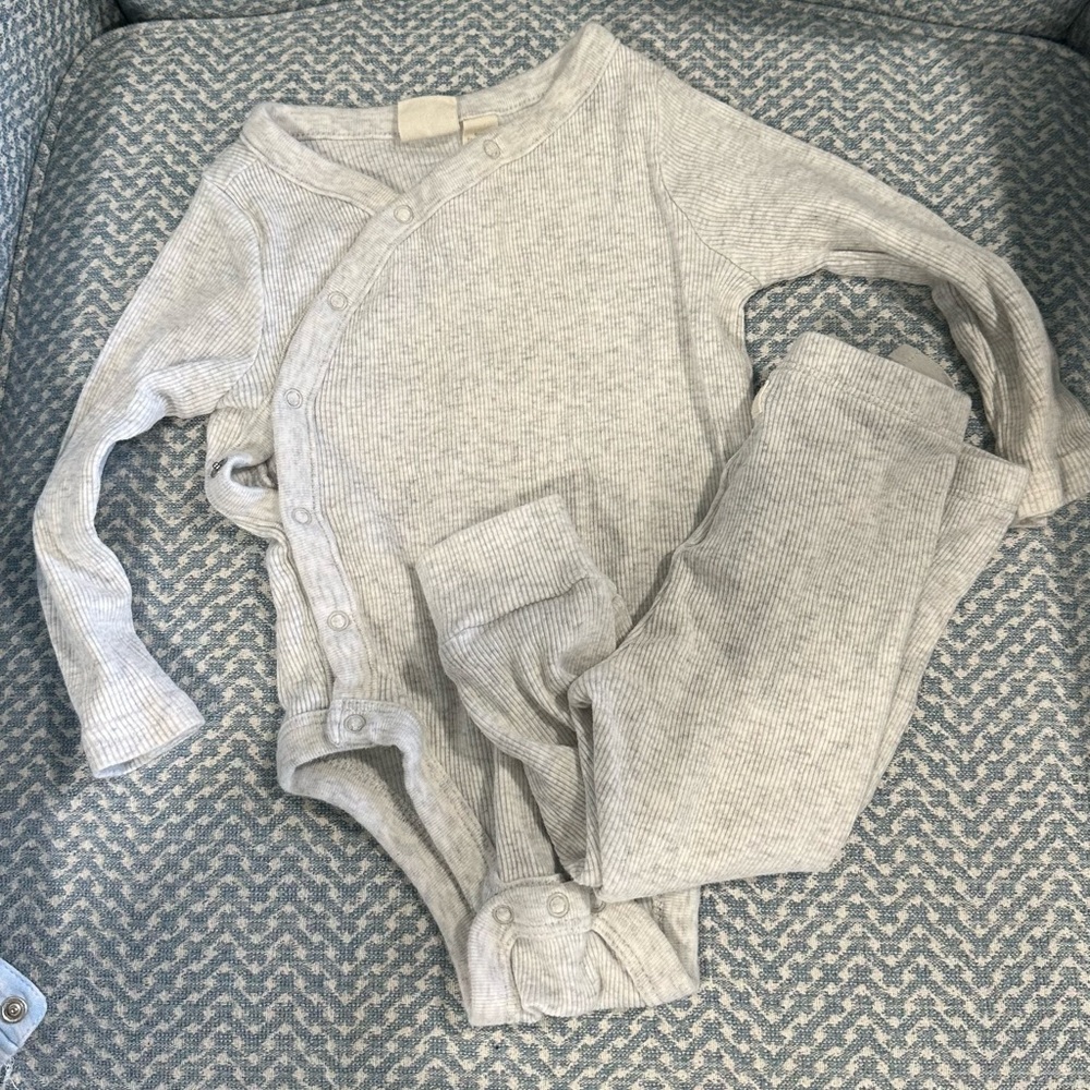 Baby Gap Gray Ribbed Baby Onesie and Pants Set
